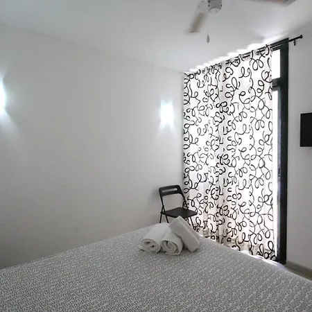 Stupendo A Cala'n Bosch Minorca Apartamento *